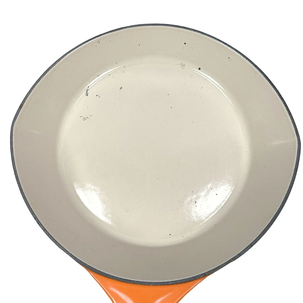 Le Creuset **there some